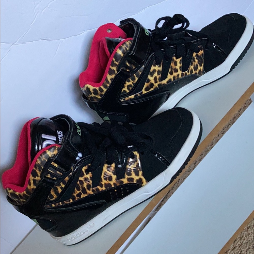 Adidas Originals Leopard Hi Top sneakers